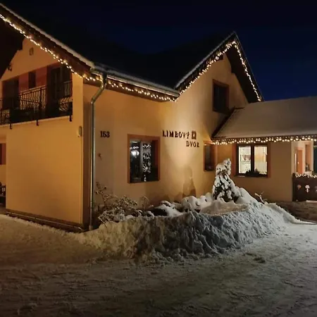 Pezion Limbovy Dvor 2*