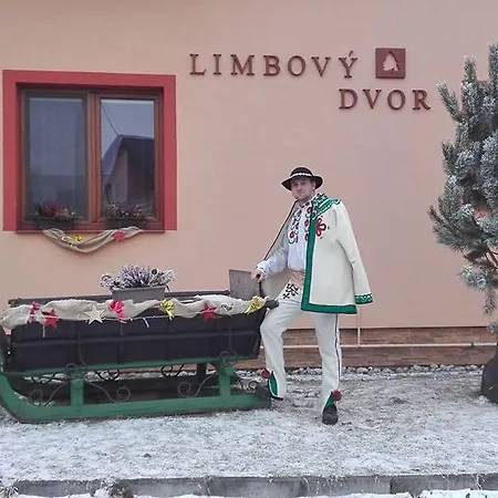 Pezion Limbovy Dvor Gæstehus Vrbov