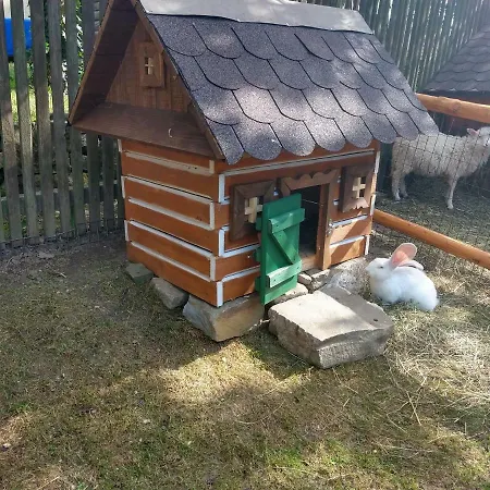 Pezion Limbovy Dvor Vrbov