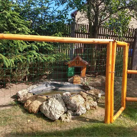 Pezion Limbovy Dvor Penzión pre hostí Vrbov