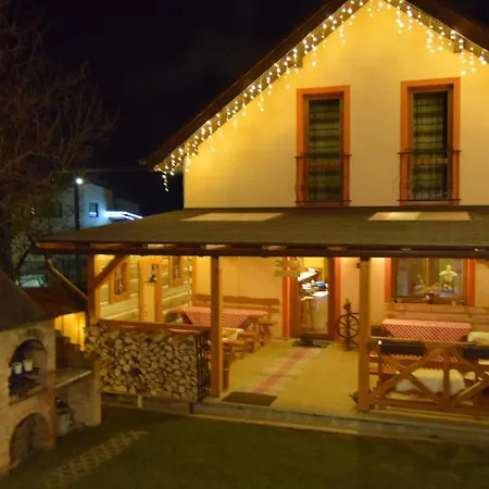 Pezion Limbovy Dvor Penzión pre hostí Vrbov